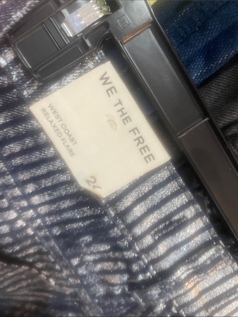 Free People We The Free West Coast Relaxed Flare Jeans NWT Blue Stripe Size 24 - Picture 6 of 7
